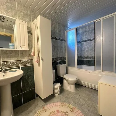 Lejlighed Plaja Sadece 700 M Uzaklikta Antalya