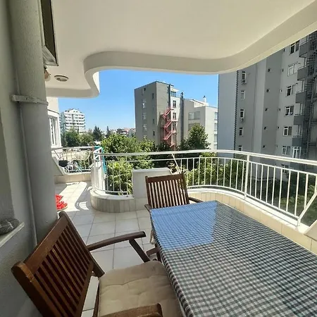 Plaja Sadece 700 M Uzaklikta شقة